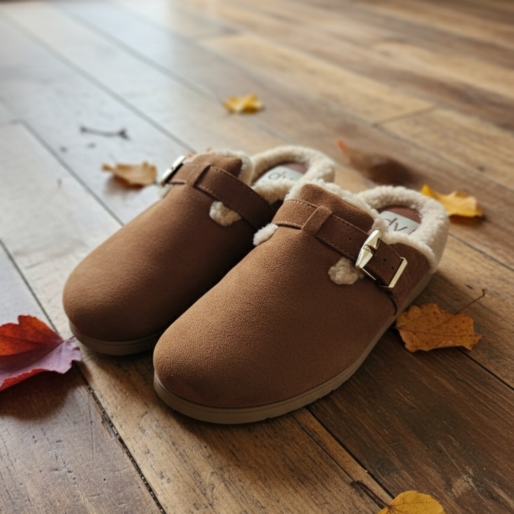 DV Dolce Vita Women's Anina Cozy Cognac Slip-On Clogs with Buckle Size 7